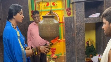 India News | Telangana: BJP's Madhavi Latha Offers Prayers at Somnath Temple in Hyderabad