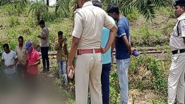 India News | West Bengal: Burnt Body of Man Found Near Railway Tracks in Purulia; Probe on