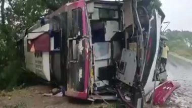 India News | Andhra Pradesh: 1 Dead, 20 Injured in Bus Accident Near Narasaraopeta