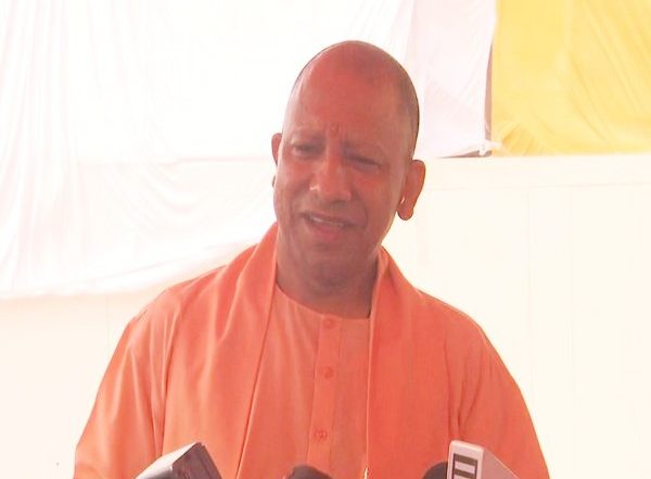 India News | UP: Chief Minister Yogi Adityanath to Resume 'Janta Darshan' from Tomorrow