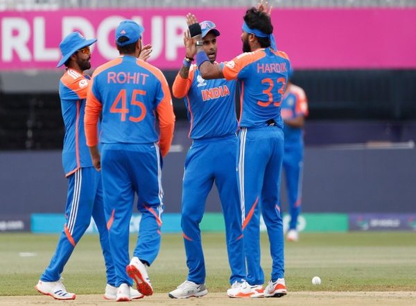 Sports News | T20 WC: Hardik Pandya's Belligerent Performance Helps India to Restrict Ireland to 96