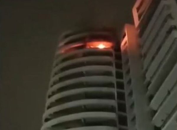 India News | Fire Breaks out Due to Short Circuit at Apartment in Noida