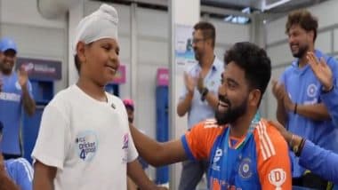 Sports News | Mohammed Siraj Bags 'Fielder of the Match' Medal for Excellent Effort on Field After India's Win over Ireland