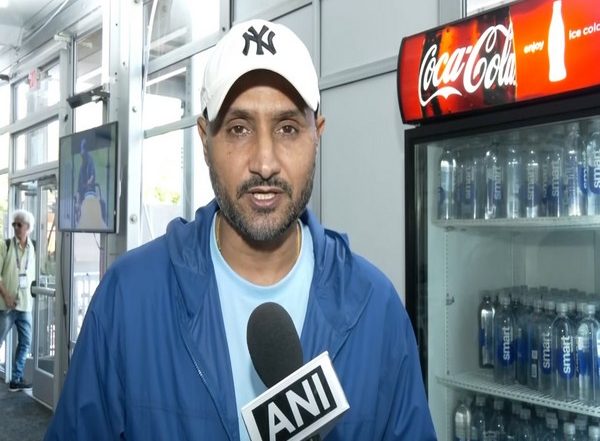 Sports News | Harbhajan Singh Believes 'India Will Have Advantage' over Pakistan in Upcoming T20 WC 2024 Clash
