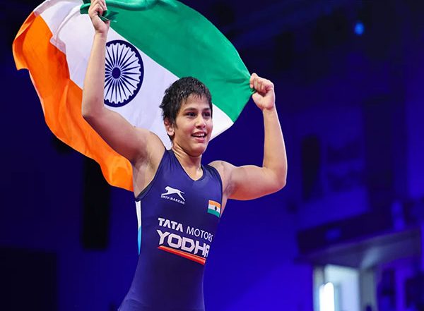 Sports News | India Grapplers Antim Panghal, Anshu Malik Win Silver Medals in Budapest Wrestling Ranking Series