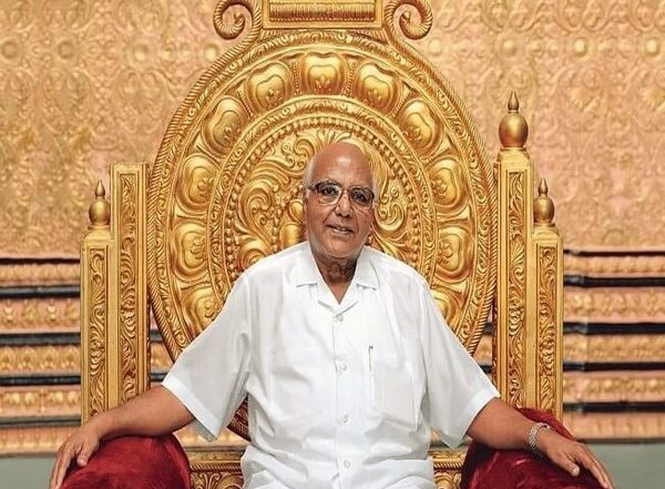 Entertainment News | Chiranjeevi, Nagarjuna Pay Last Respects to Media Baron Ramoji Rao