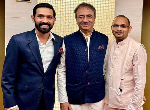 Entertainment News | Rajkumar Hirani, Vikrant Massey Attend Oath-taking Ceremony of PM-designate Narendra Modi