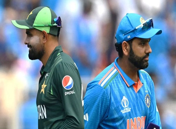 Sports News | T20 WC: Pakistan Captain Babar Azam Wins Toss, Opts to Field Against Arch-rival India