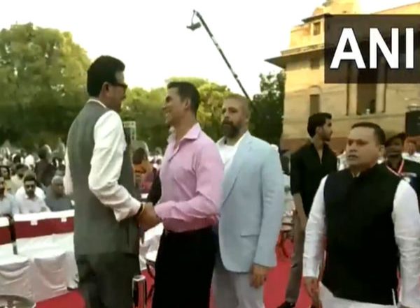 Entertainment News | Akshay Kumar Attends PM Narendra Modi's Oath Ceremony at Rashtrapati Bhavan