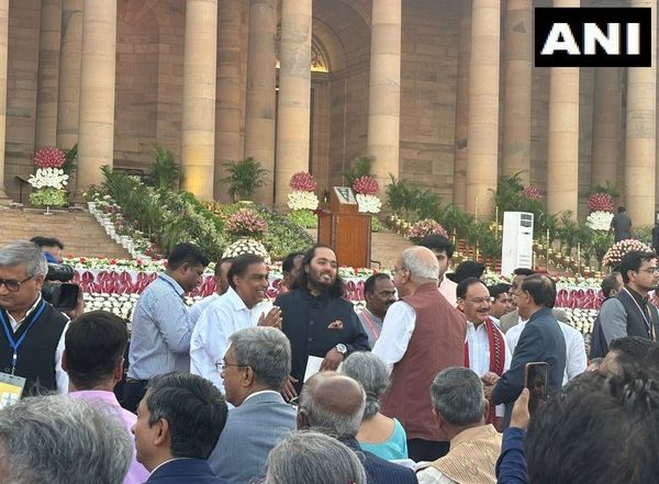 Business News | Mukesh Ambani, His Son Anant Attend PM Modi's Oath-taking Ceremony