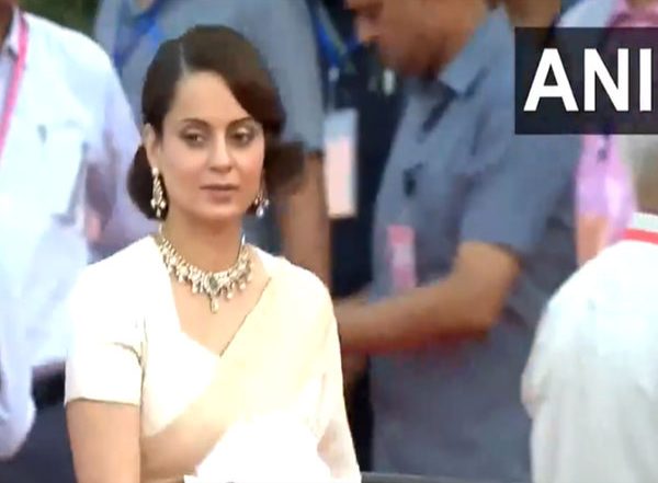 Entertainment News | Kangana Ranaut Stuns in Regal Attire at PM Modi's Oath Ceremony