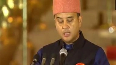 India News | Jyotiraditya Scindia Takes Oath as Union Minister in PM Modi's Cabinet