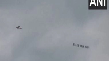 World News | Aircraft Carrying Message 'Release Imran Khan' Flies over Stadium During IND V PAK Match in New York