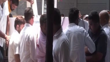 Sports News | Mortal Remains of MCA President Amol Kale Reach His Mumbai Residence