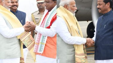 India News | PM Modi Arrives in Bhubaneswar for Oath Ceremony of Odisha CM-designate Mohan Charan Majhi