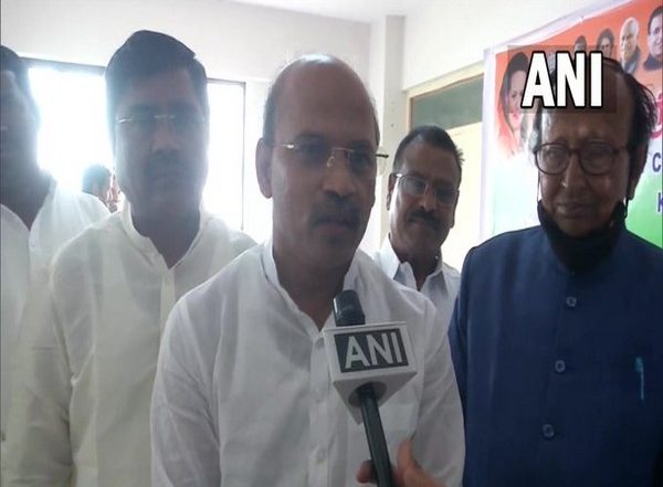 India News | Karnataka: Medical Education Minister Directs Officials to Seal Nursing Colleges That Lack Basic Amenities