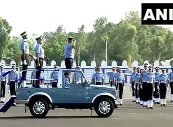 India News | Chief of Air Staff Reviews Combined Graduation Parade at Air Force Academy in Dundigal