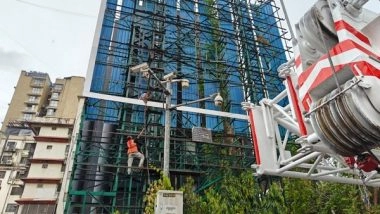 India News | Maharashtra Housing Authority Finds 60 out of 62 Hoardings in Mumbai Lack Approval