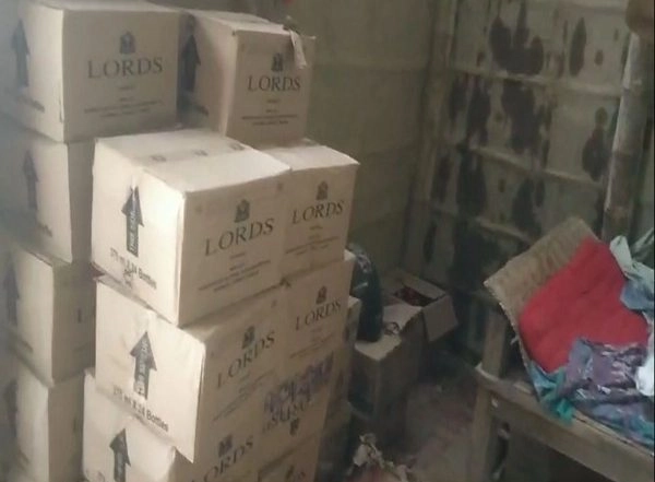 India News | Assam Excise Department Busts Cross-border Illicit Liquor Smuggling Racket
