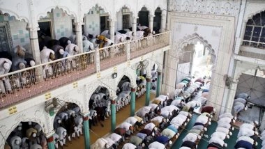 India News | Eid Namaz Held at over 30,000 Locations, None on Roads; UP Sets Example Again
