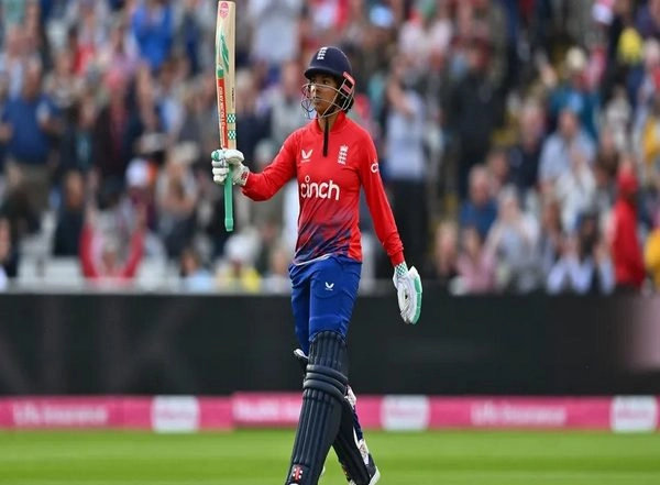 Sports News | Sophia Dunkley Included in England Squad for Five T20Is Against New Zealand