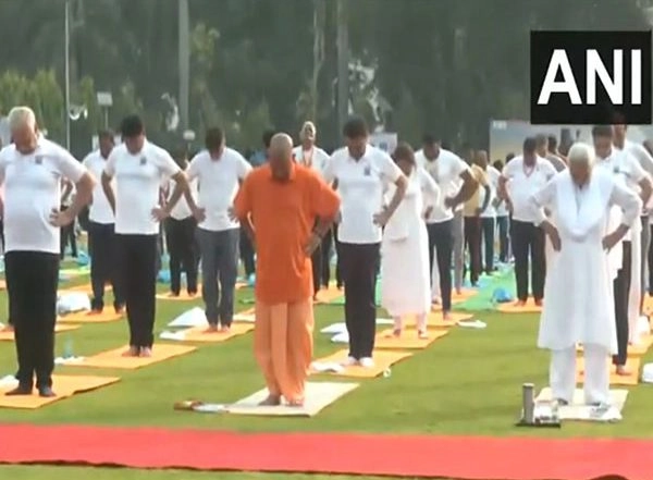 India News | Entire World Celebrating Yoga Under PM Modi's Leadership: Uttar Pradesh CM Yogi on 10th International Day of Yoga