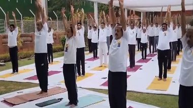 India News | Union Minister Jitendra Singh, Principal Secretary to PM Modi Perform Yoga at South Block