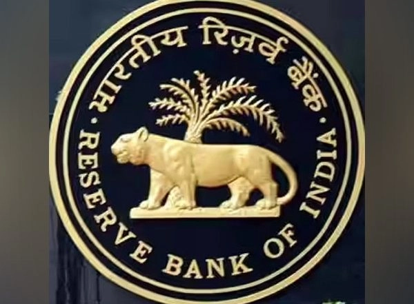 Business News | MPC Minutes Suggest Food Inflation Was Main Reason for Not Cutting Repo Rate