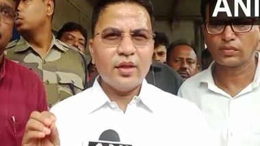 India News | Four Dead in Pickup Vehicle Road Accident in West Bengal's Purulia