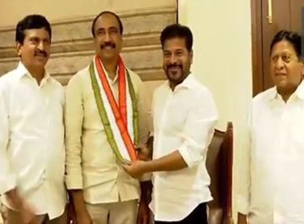 India News | BRS Jagtial MLA Sanjay Kumar Joins Congress