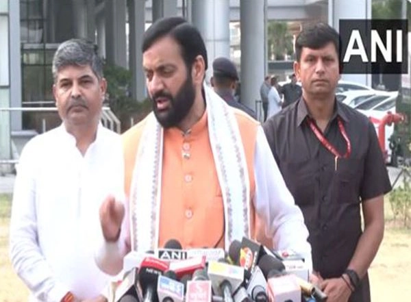India News | Haryana CM Saini Along with Cabinet to Visit Uttar Pradesh's Ayodhya