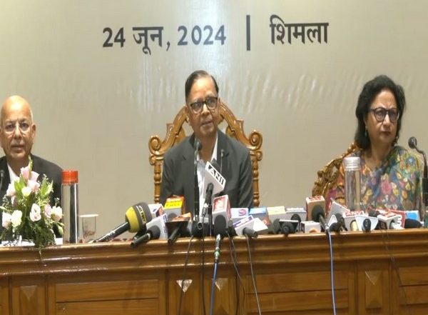 Business News | Share of States in Central Funds Should Not Be Looked at in Isolation, Says Finance Commission