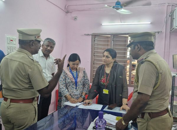 India News | Kallakurichi Hooch Tragedy: NCW Meets Officials at Local Police Station, District Social Welfare Officers