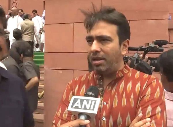 India News | RLD Chief Jayant Choudhary Heaps Praise on President's Address, Says She Gave Message of Solidarity