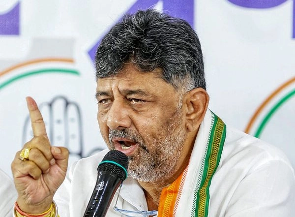 India News | Congress High Command Decision Will Be Final on Who Will Be CM, Will Abide by It: DK Shivakumar