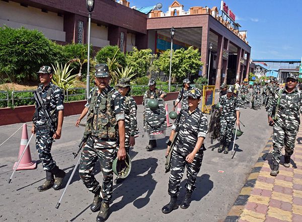 India News | Calcutta HC Grants Central Govt Full Discretion to Deploy CAPFs in West Bengal Amid Post-poll Violence Claims