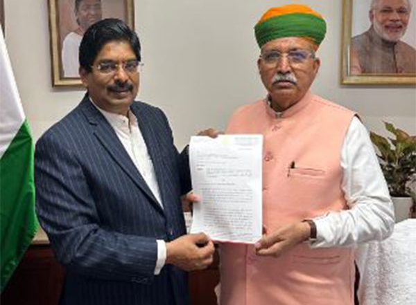 India News | DMK MP Wilson Meets Law Minister, Seeks Reconsideration of the Need for Enacting New Criminal Laws