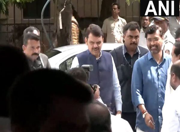 India News | Deputy CM Devendra Fadnavis Arrives at BJP Office in Mumbai to Attend Party's Core Committee Meeting