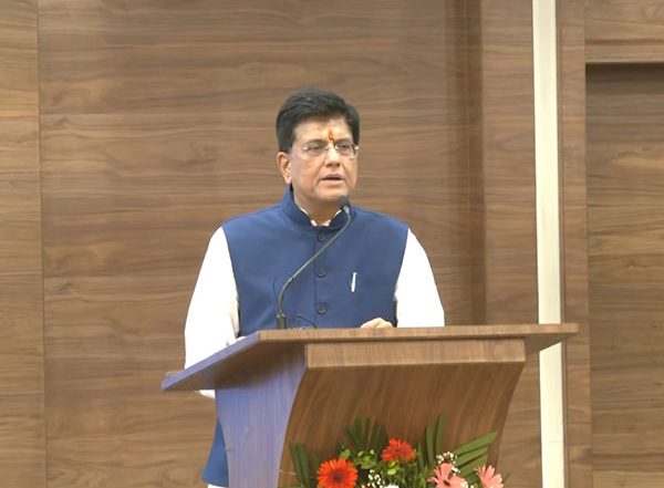 Business News | Piyush Goyal Commends Bharat Ratnam's Mega CFC's World-class Status, Enhancing Aatmanirbhar Bharat Vision