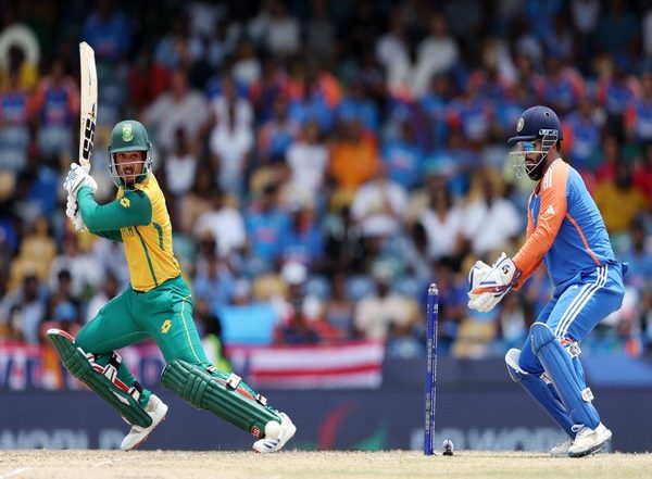 Sports News | South Africa Opener Quinton De Kock Etches Name in History Book After T20 WC Heartbreak