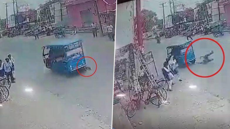 Accident Caught on Camera in UP: E-Rickshaw Hits Man’s Bike, Drags Him For Several Metres Before Fleeing Scene; Video Surfaces