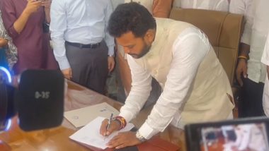 Ram Mohan Naidu Writes ‘Om Shri Ram’ 21 Times on Blank Paper As He Takes Charge as Union Minister of Civil Aviation (Watch Video)