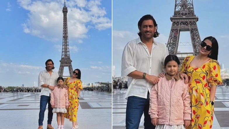 MS Dhoni Poses in Front of Eiffel Tower With Wife Sakshi, Daughter Ziva for a Lovely Family Picture!