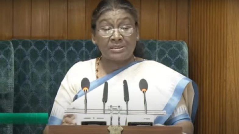 President Droupadi Murmu Says ‘Emergency Biggest and Darkest Chapter of Direct Attack on Constitution’ While Addressing Joint Session of Parliament