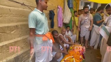 Pandit Laxmikant Dixit Dies: Chief Priest Who Led Pran-Pratishtha Ceremony at Ayodhya's Ram Temple, Passes Away in Varanasi