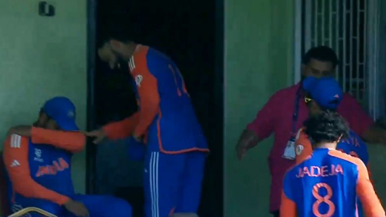 Rohit Sharma Gets Emotional, Virat Kohli Tries to Cheer Him Up on Way to Dressing Room After India Qualify for T20 World Cup 2024 Final (Watch Video)