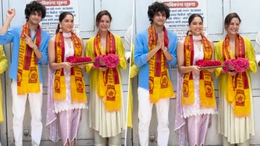 Munjya Stars Sharvari Wagh and Mona Singh Seek Blessings at Siddhivinayak Temple With Co-star Abhay Verma (Watch Video)