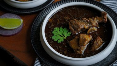 Eid al-Adha 2024 Meat Recipes: From Mutton Korma to Dal Gosht, Enjoy These Traditional Meat Dishes to Celebrate Bakri Eid (Watch Recipe Videos)