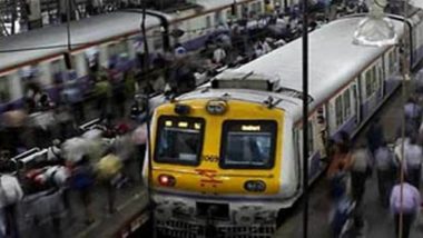 Overcrowding in Train: Railway Minister Ashwini Vaishnaw Tells Rail Officials to Take Immediate Steps to Resolve Overcrowding in Trains