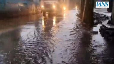 Maharashtra Rains: Heavy Rainfall Lash Thane, Palghar; Waterlogging in Some Areas (Watch Videos)